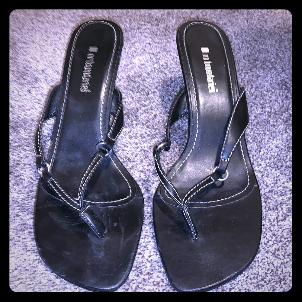 No Boundaries black sandal heels. Size 11
